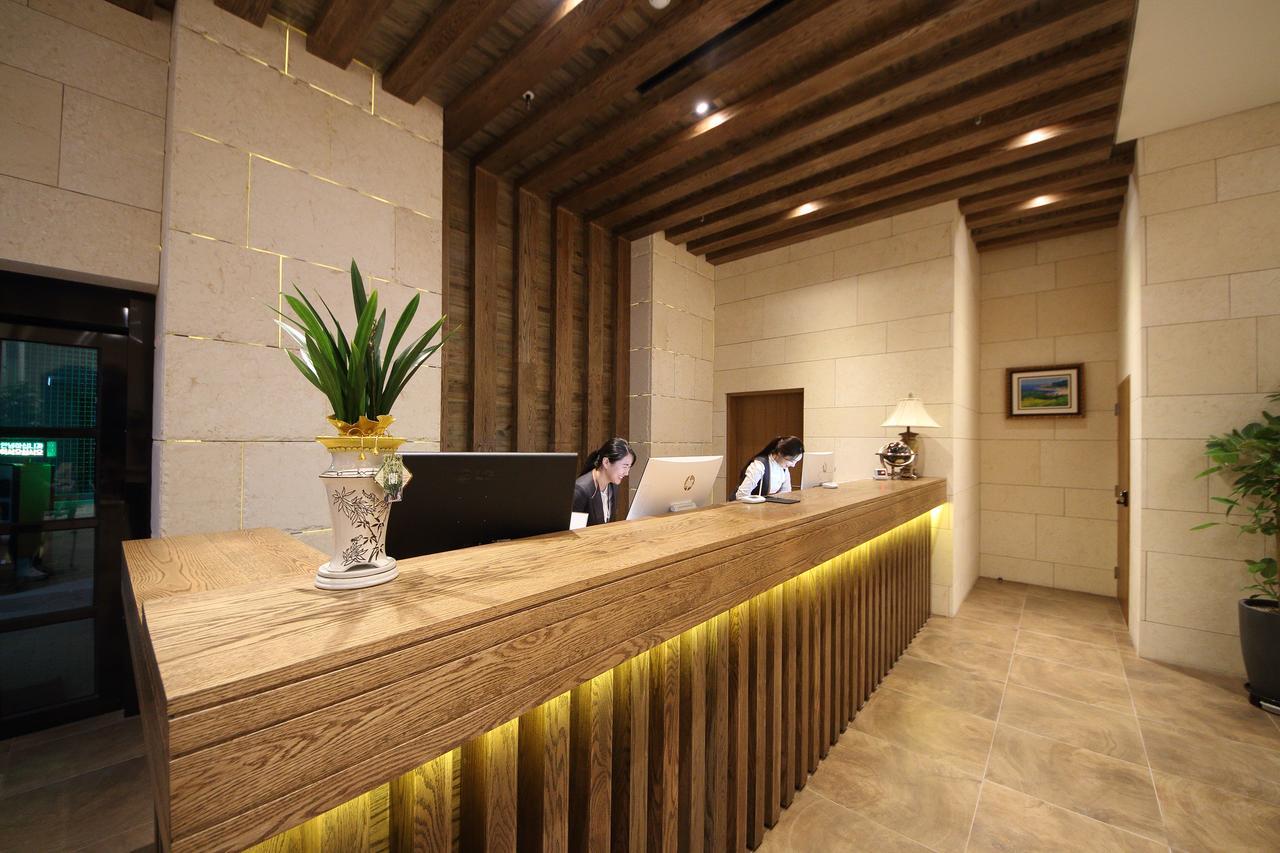 Benikea The H Hotel Hwaseong Exterior foto