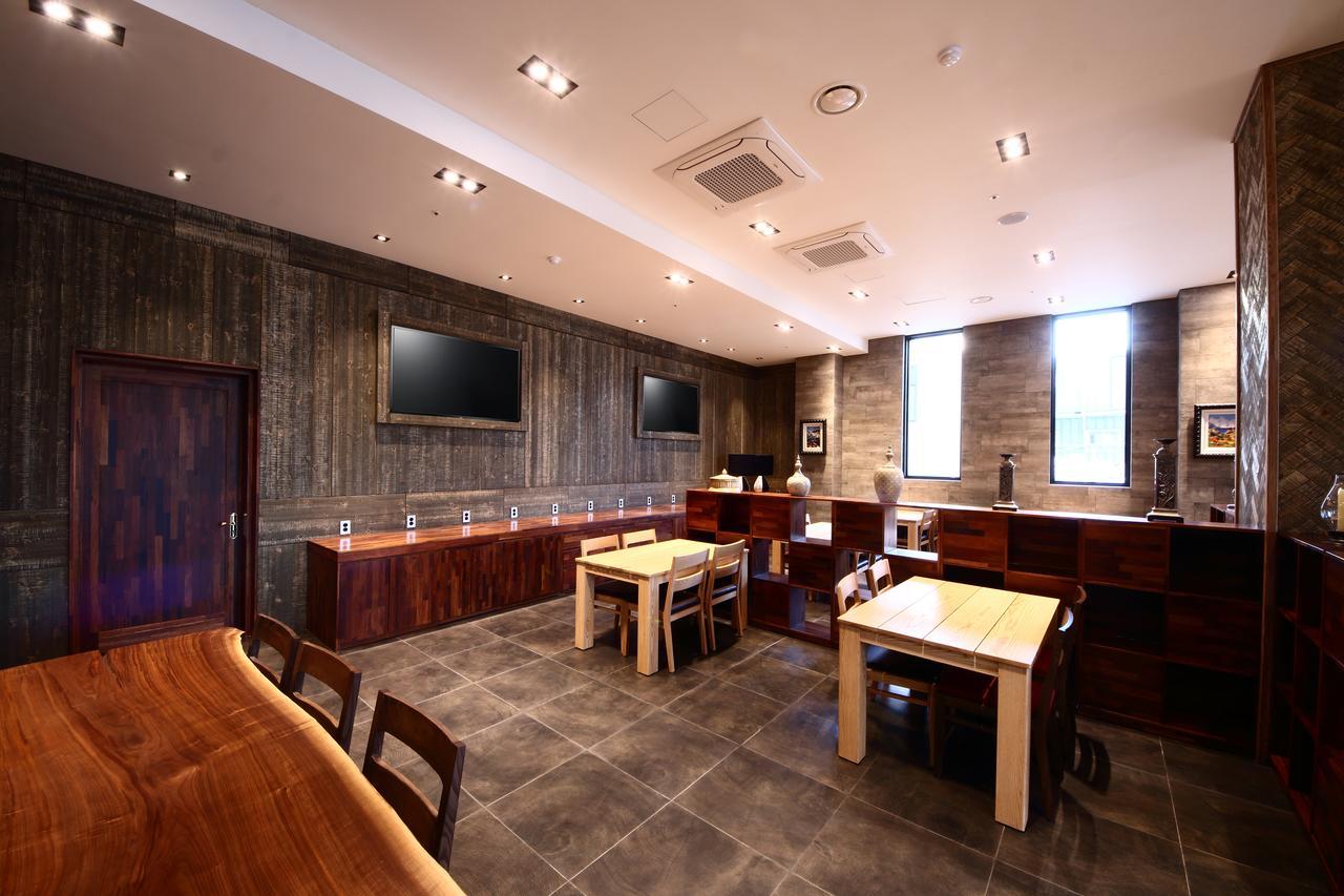 Benikea The H Hotel Hwaseong Exterior foto