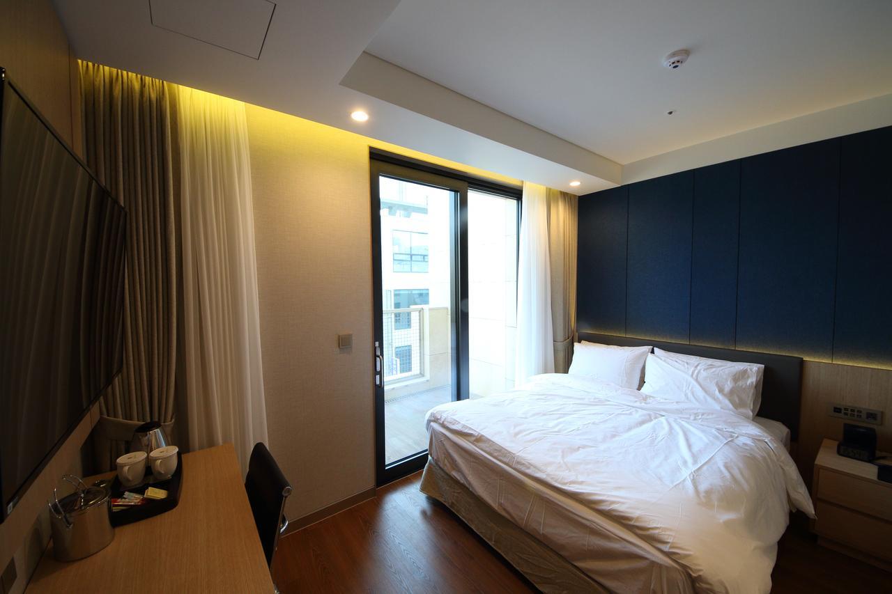Benikea The H Hotel Hwaseong Exterior foto