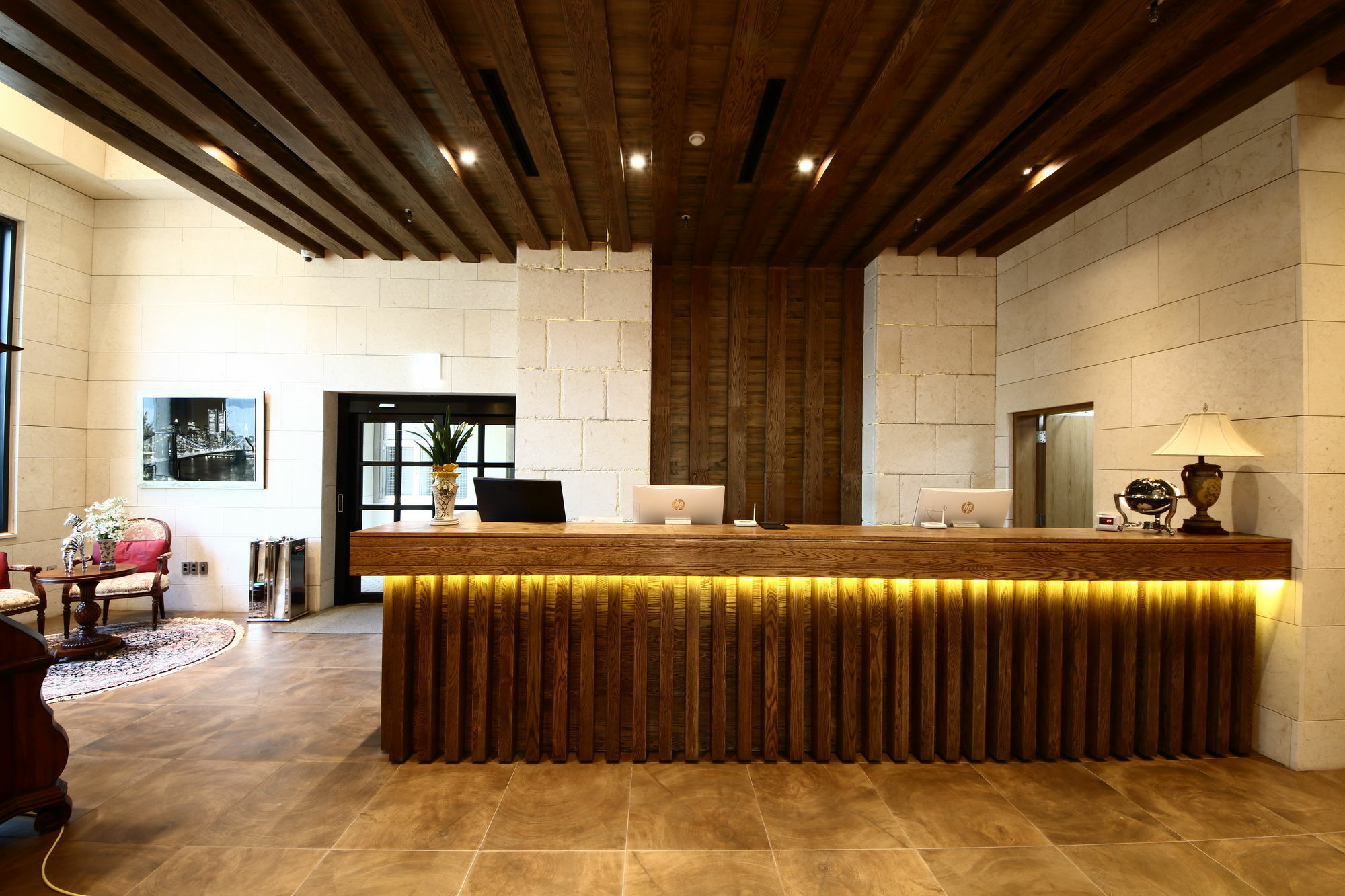Benikea The H Hotel Hwaseong Exterior foto